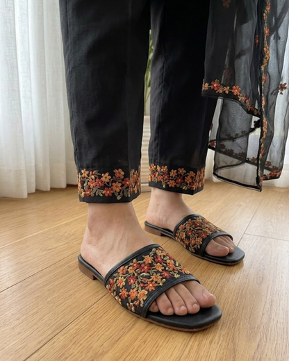 black floral flat Summer sandals for women in Pakistan - Mag Shoes