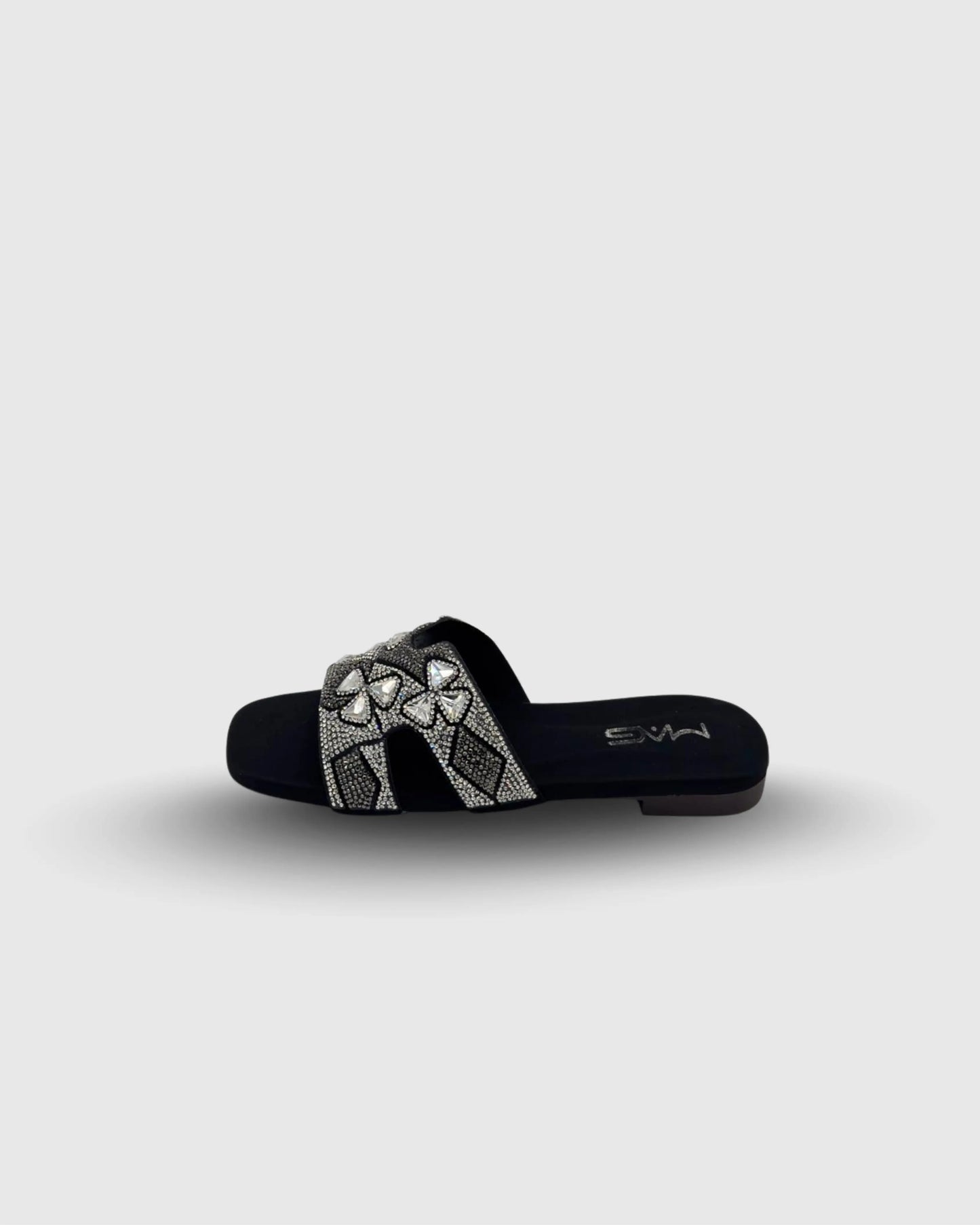 stone work flat slippers for women Pakistan