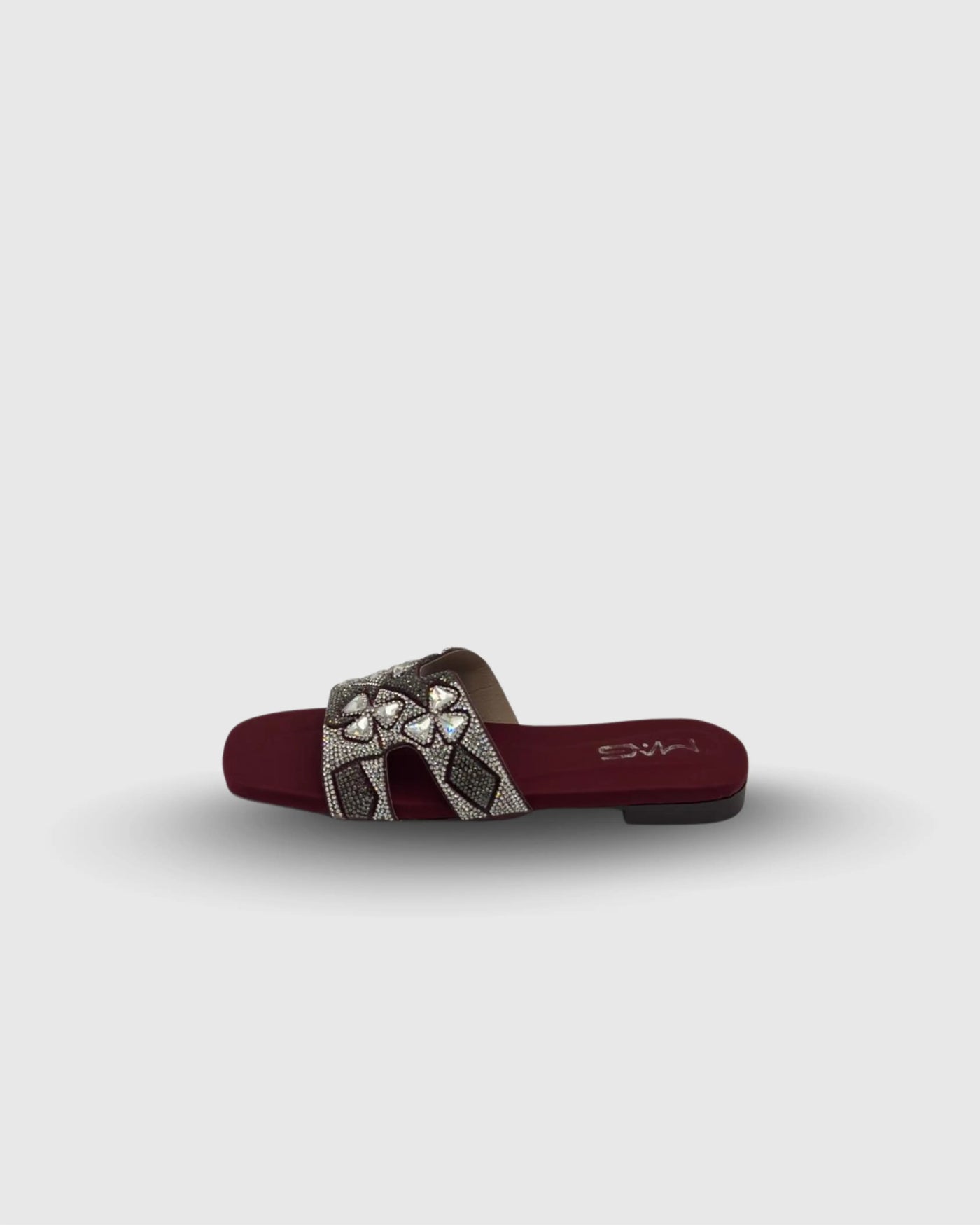 maroon embellished flat slippers for women Pakistan