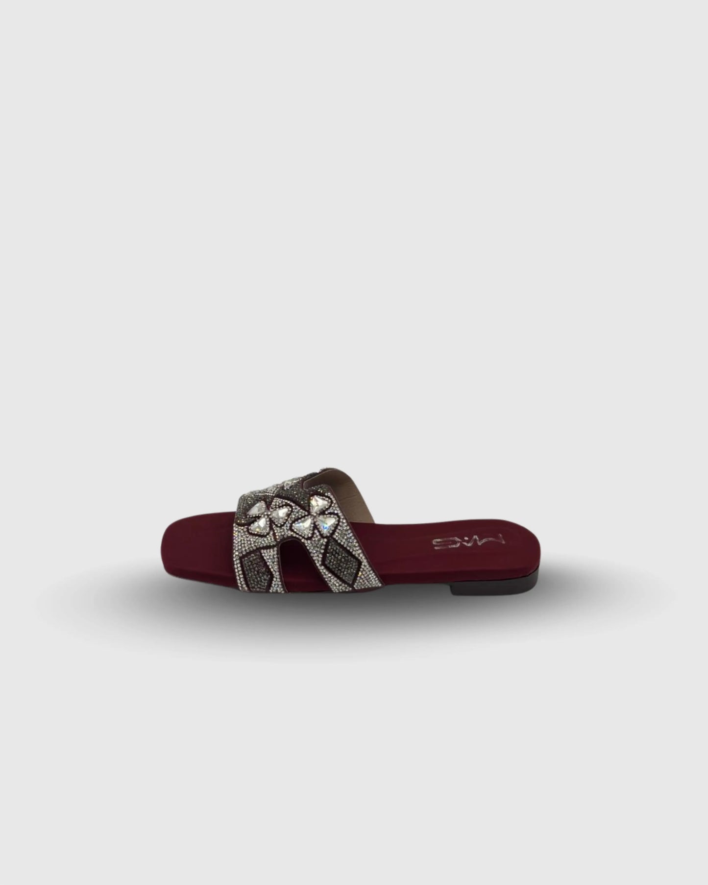 maroon embellished flat slippers for women Pakistan