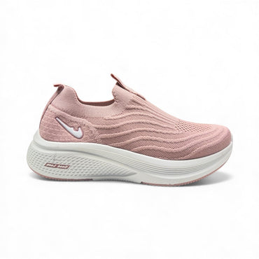 Comfortable Slip-On Sneakers for Women | Mag 006
