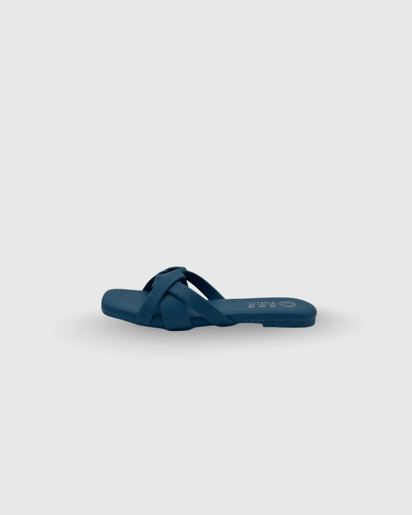 soft comfortable flat slippers for girls Pakistan