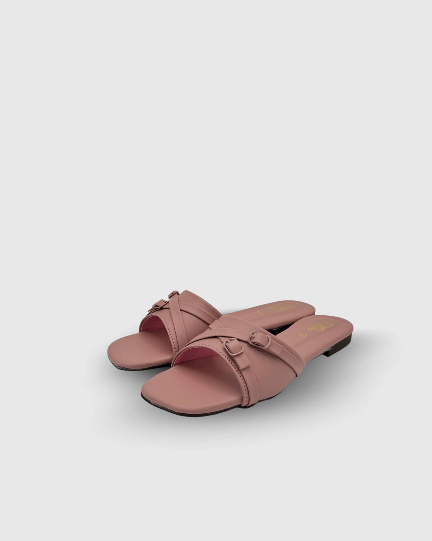everyday wear flat slippers for women Pakistan